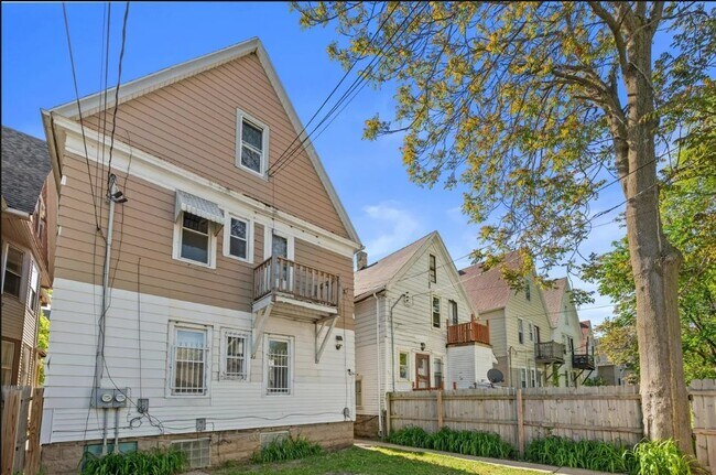 Building Photo - 2169 N 39th St
