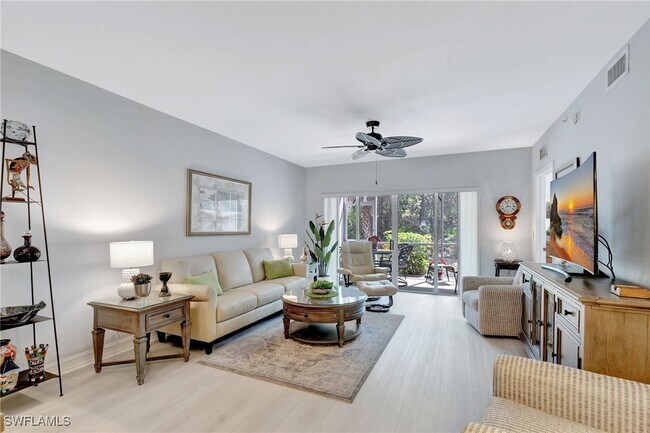 Primary Photo - 7811 Regal Heron Cir