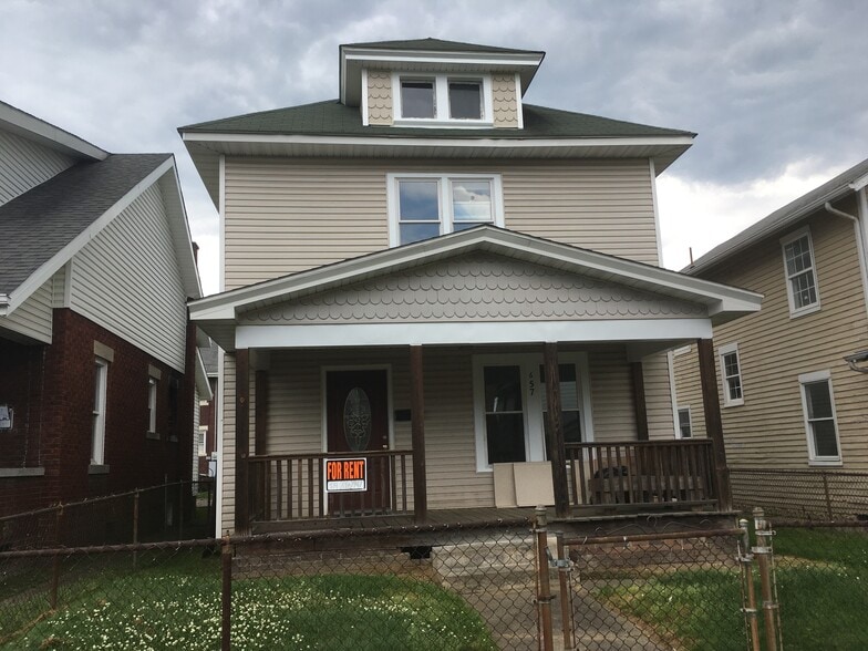 Building Photo - 657 Marion Ct