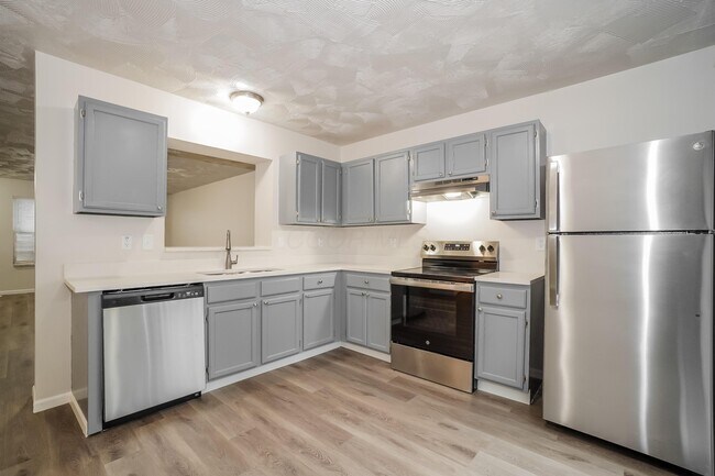 Building Photo - 967 Robmeyer Dr