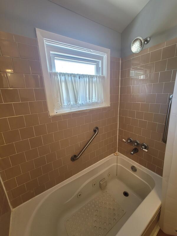 Building Photo - 8587 Morven Rd