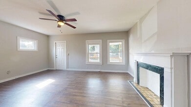 Building Photo - Denison/W.73rd neighborhood - updated 3 be...