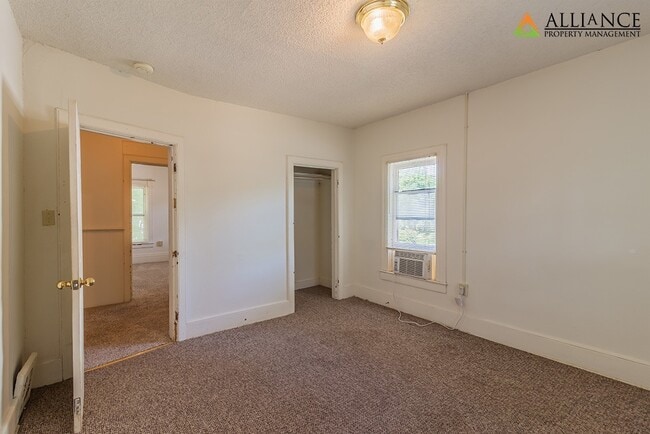 Building Photo - 711 Fremont St