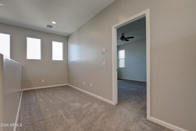 Building Photo - 15717 W Polk St