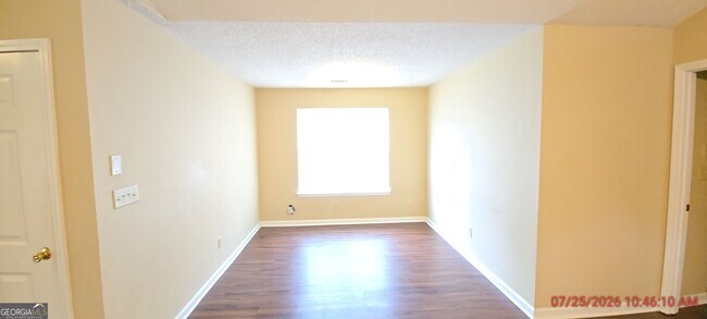 Building Photo - 308 J C Ct
