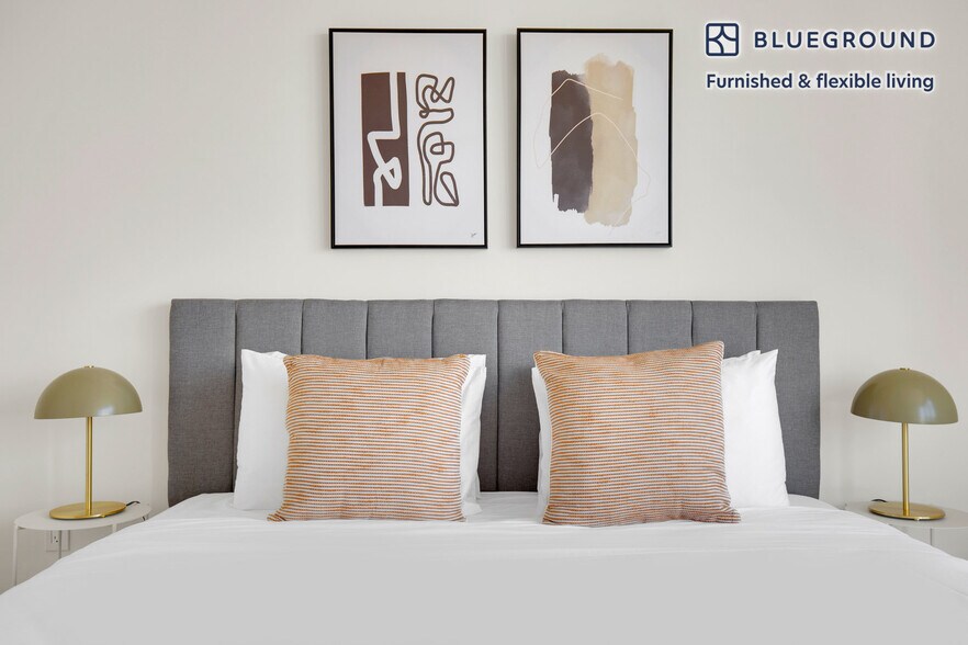 Building Photo - 4-75 48th Avenue-SI FL33-ID849