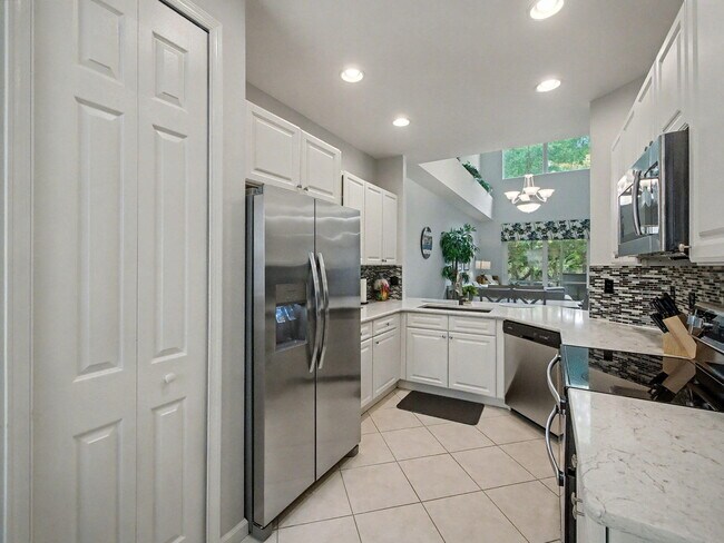 Building Photo - 8111 Carnoustie Pl