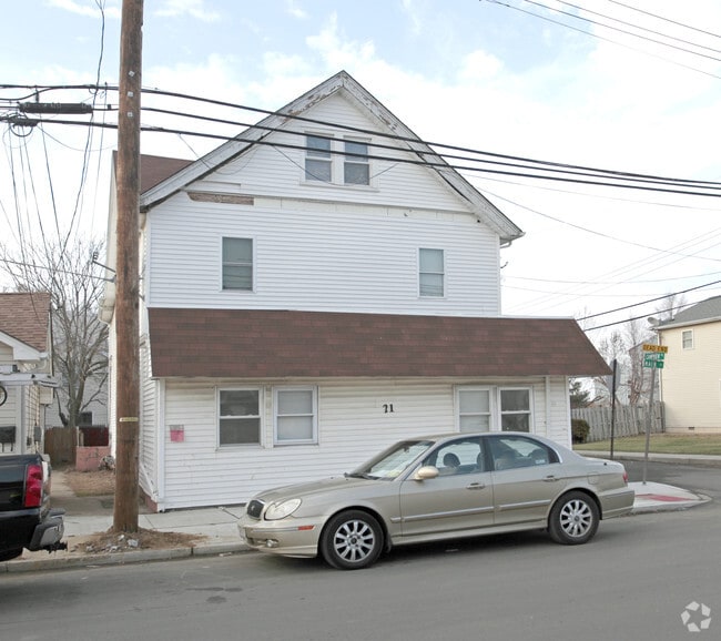 21 Main St 21 Main St Keansburg NJ 07734 Apartment Finder