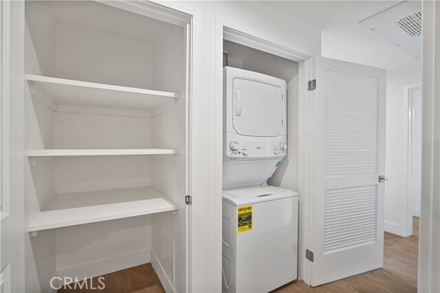 Building Photo - 8750 Sepulveda Blvd