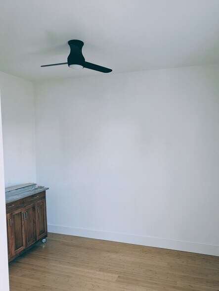 bedroom - 1401 N 36th St