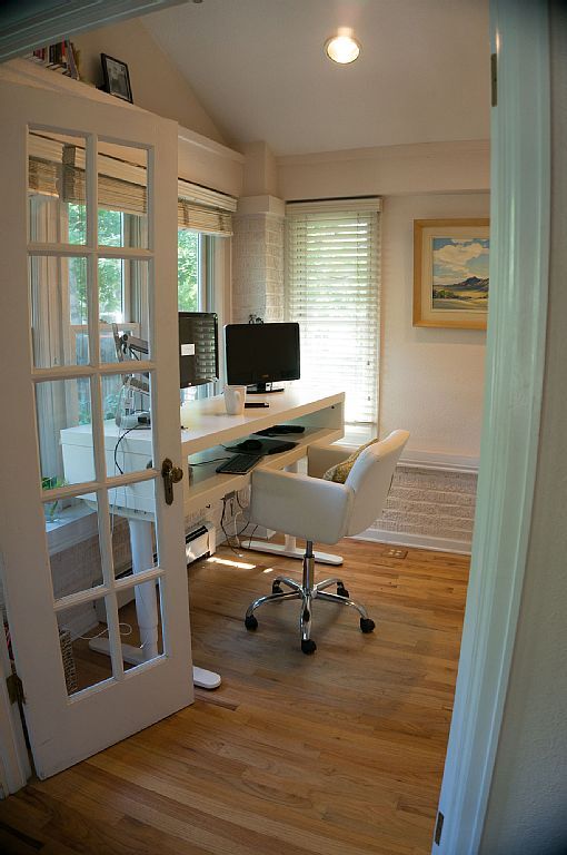 Office - 2520 Bluff St