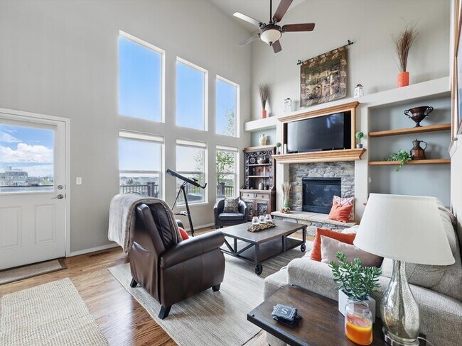 Building Photo - 11818 Rio Secco Rd