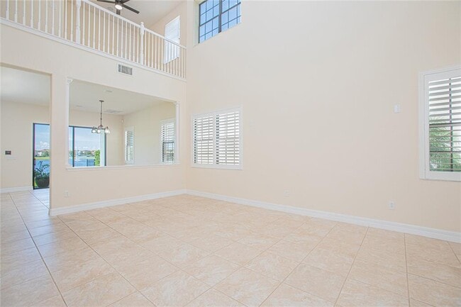 Building Photo - 10478 Stapeley Dr