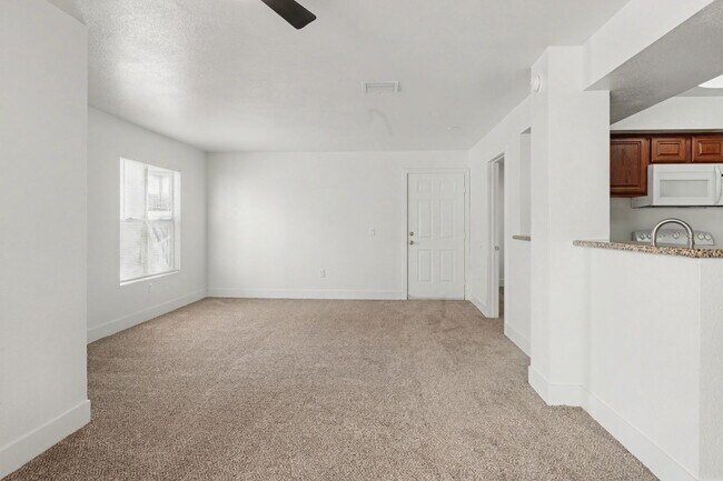 Building Photo - 6800 E Lake Mead Blvd