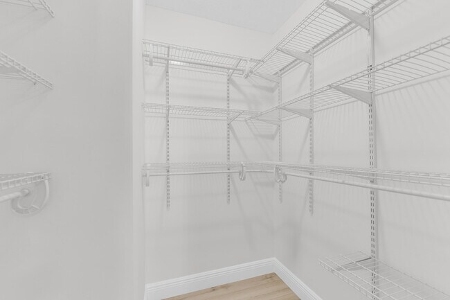 Building Photo - 1256 S Military Trail