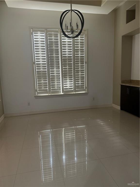 Building Photo - 25 Grand Canal Dr