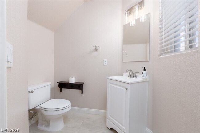 Building Photo - 10873 Carberry Hill St