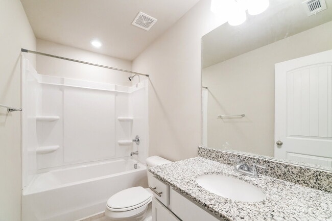 Building Photo - 501 Brady Dr