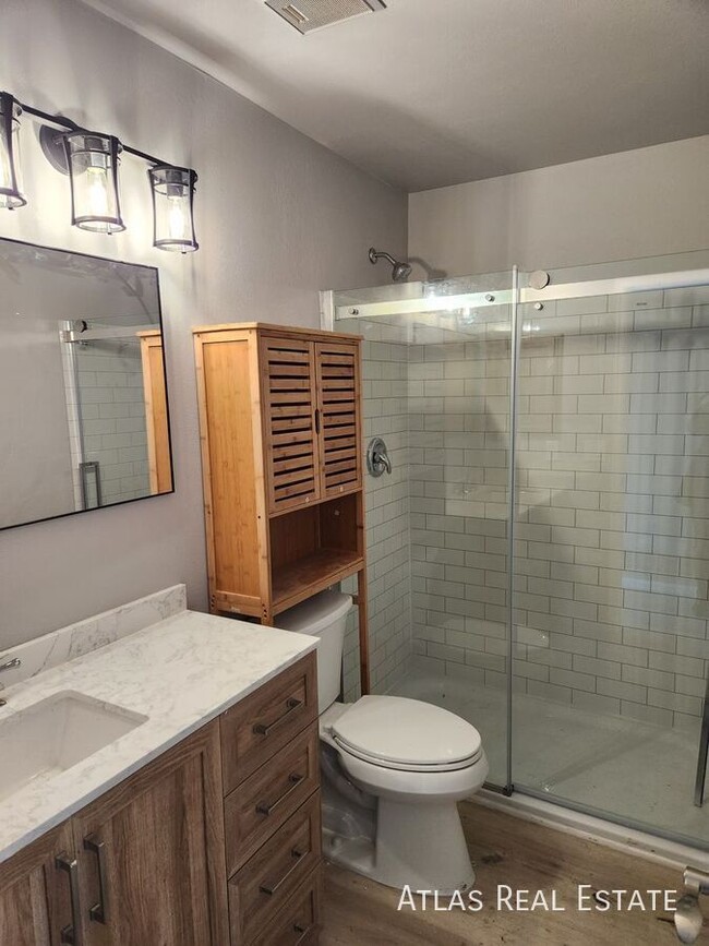 Building Photo - 13356 Albion Cir