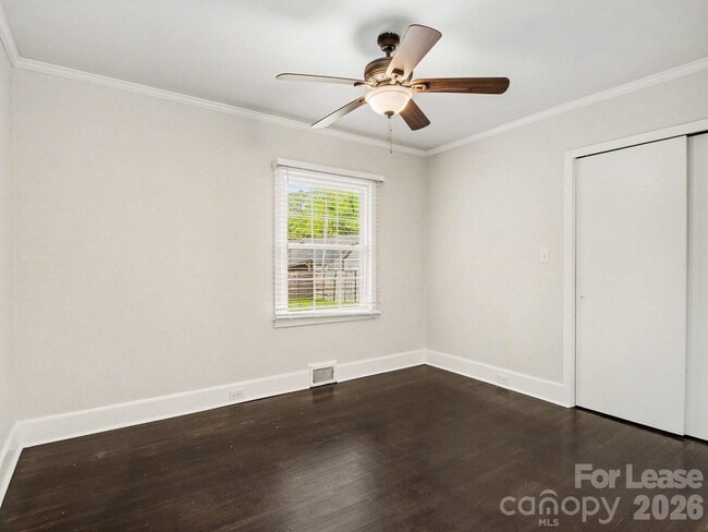 Building Photo - 782 Union St S