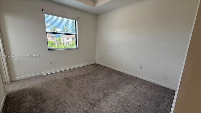 Building Photo - 11381 SW 248th Ln
