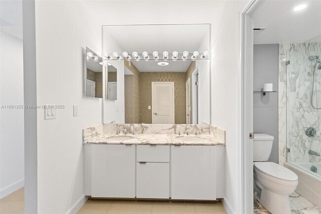 Building Photo - 9801 Collins Ave
