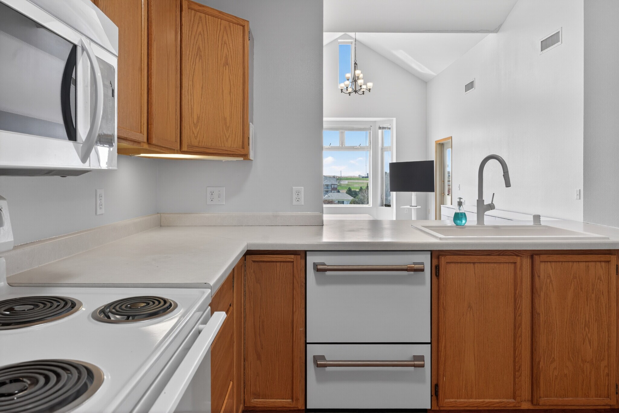 Building Photo - 301 Harbour Town Dr