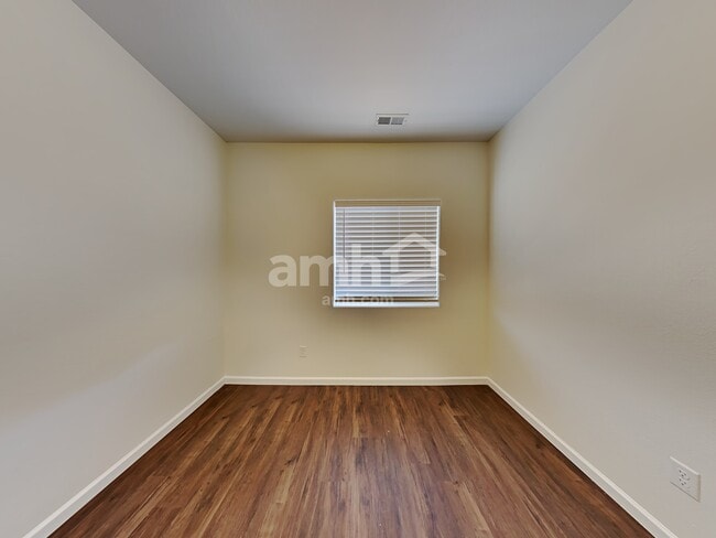 Building Photo - 3671 Desert Willow Ln