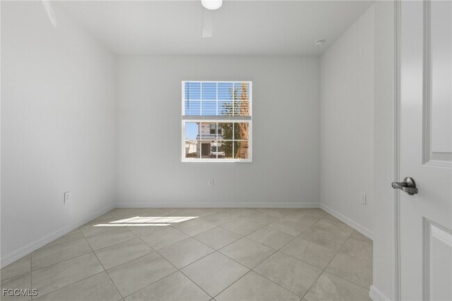 Building Photo - 3984 Sweet Alyssum Ter