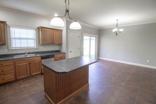 Building Photo - 3209 Belinda Ct