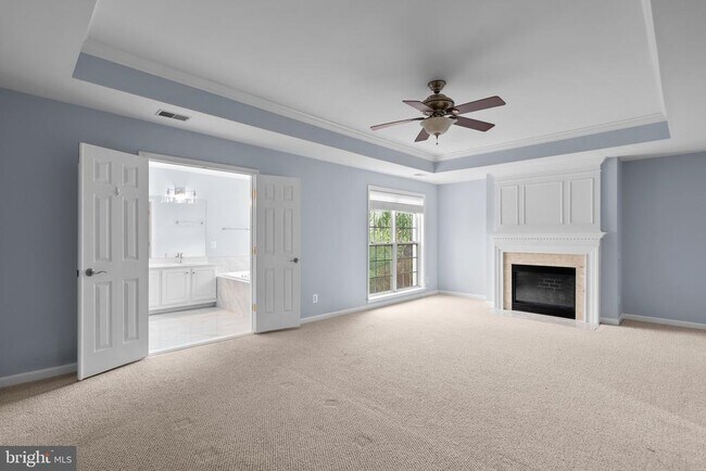 Building Photo - 45773 Smoketree Terrace
