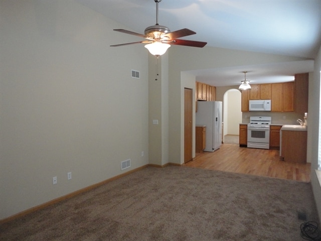 Building Photo - 1482 Sunflower Dr