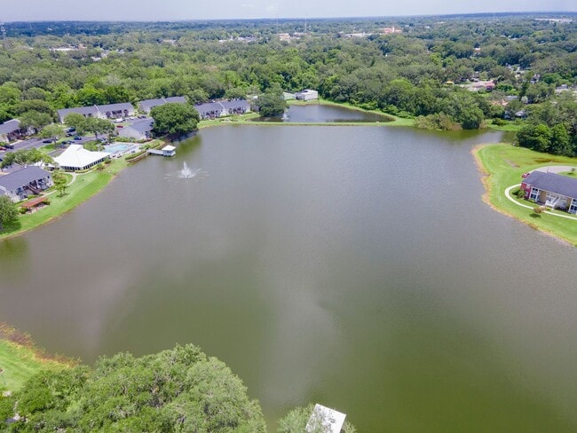 Building Photo - Water Front 1 Bedroom 1 Bath Condo for Rent in Brandon - 2nd Floor - Incredible Views
