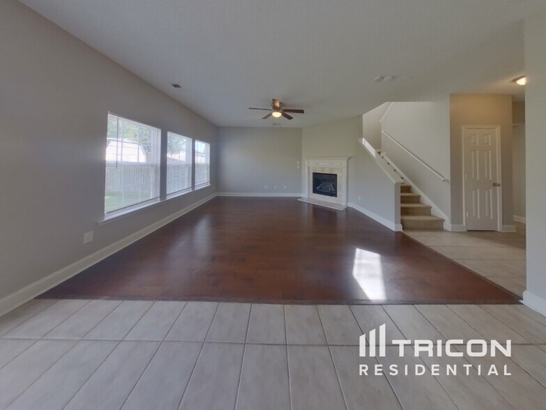 Building Photo - 4327 Stone Mountain Dr