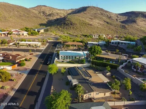 Building Photo - 13034 N 8th Ave