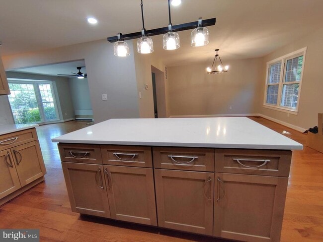 Building Photo - 9441 Park Hunt Ct