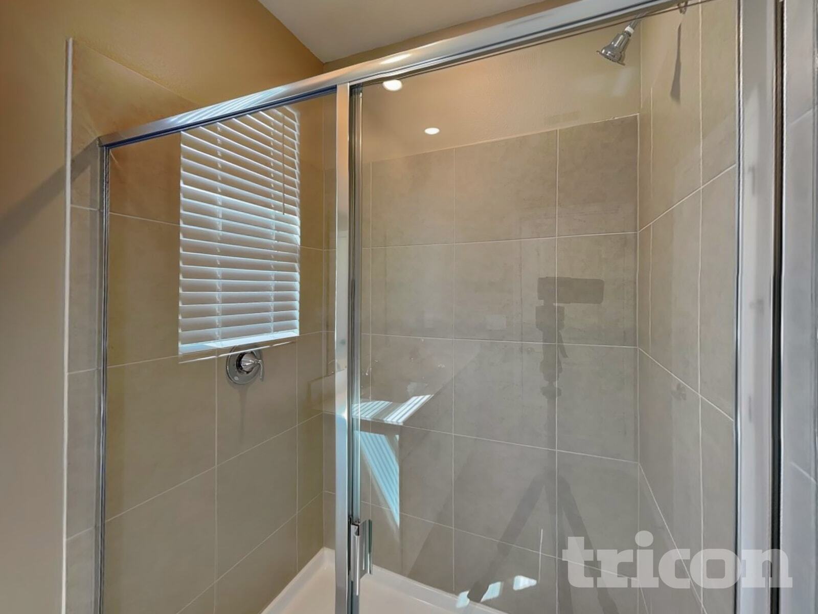 Building Photo - 728 Squire Ave