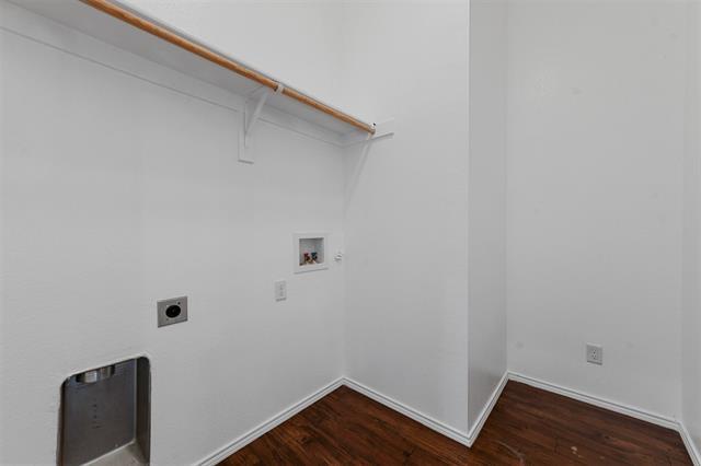 Building Photo - 2008 Cattle Creek Rd