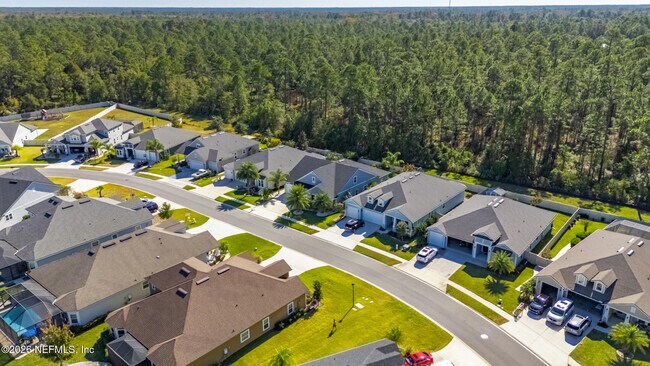 Building Photo - 454 Willow Lake Dr