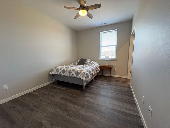 Building Photo - $1,150 | 2 Bedroom, 2 Bathroom Apartment | No Pets | Available for February 1st, 2026 Move In!