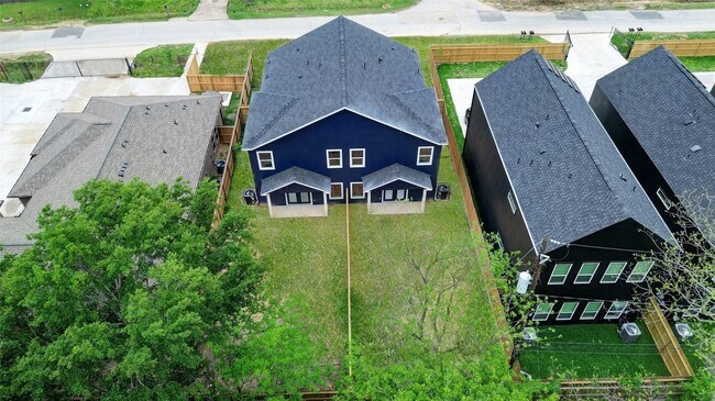 Building Photo - 8314 Williamsdell St