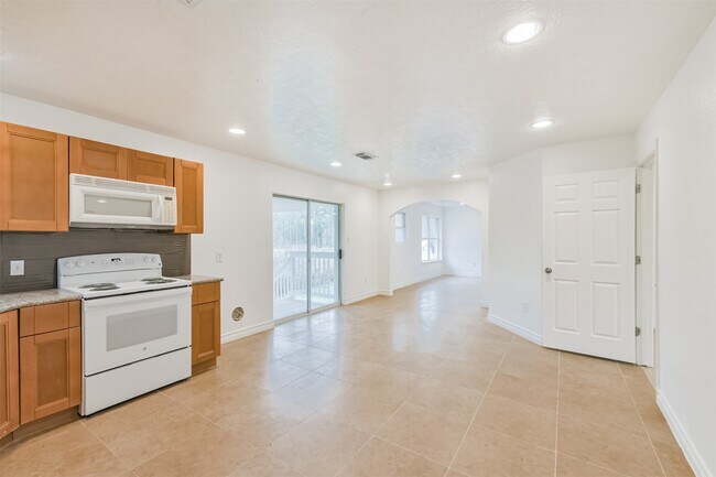 Building Photo - 10412 Ehlers Rd