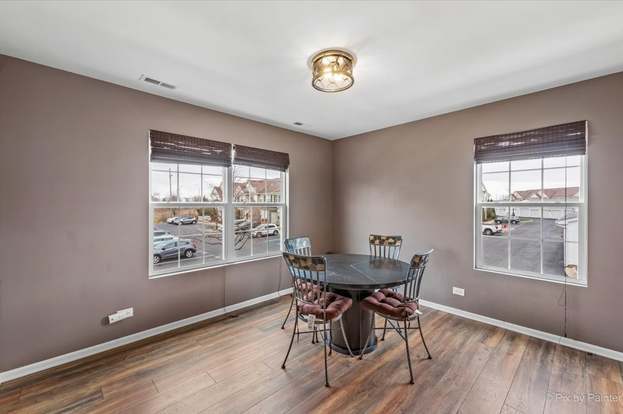 Building Photo - 2270 Aurora Dr