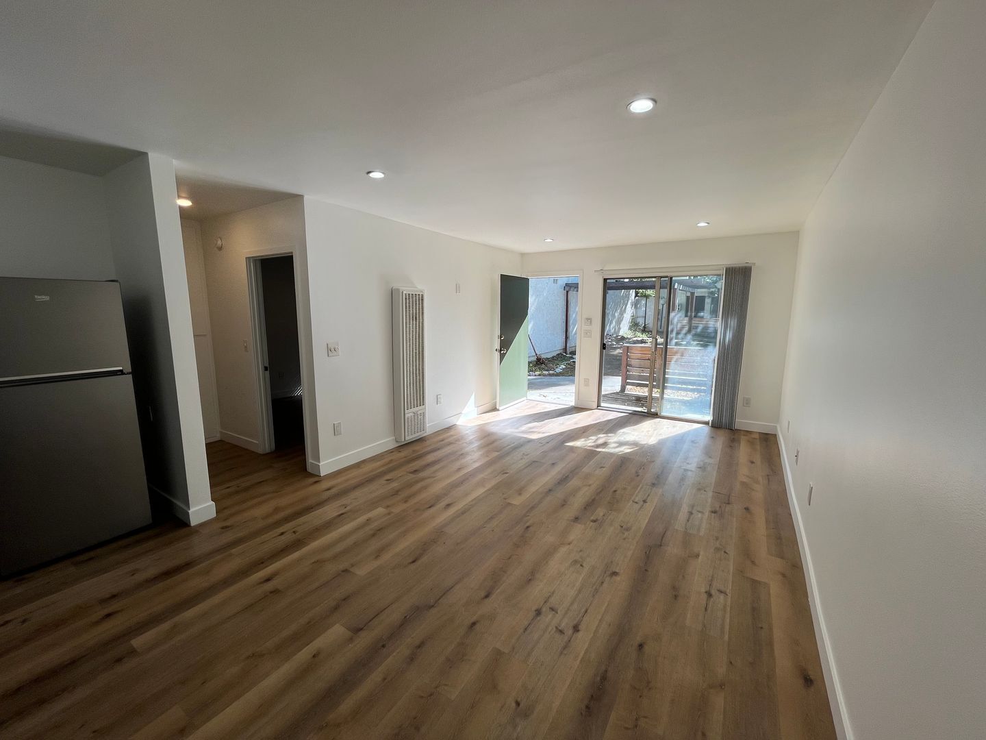 Building Photo - Individual Bungalows: All 1 bedroom/ 1 bat...