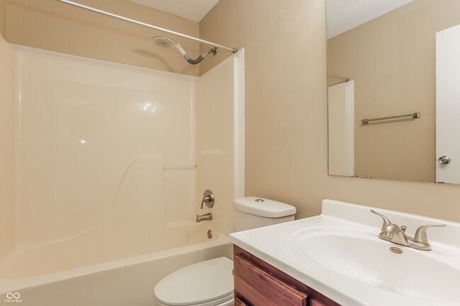 Building Photo - 7114 Elias Cir