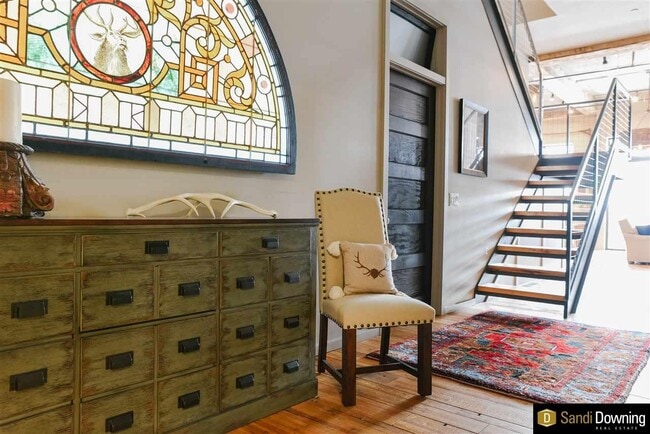 Building Photo - 1308 Jackson St