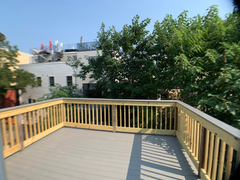 Building Photo - 2023 Federal St