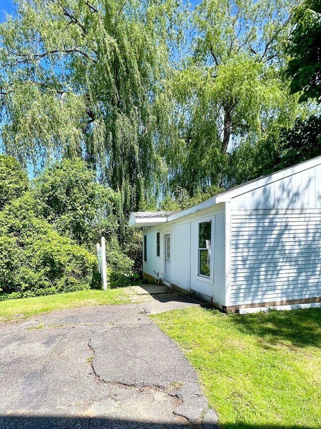 Building Photo - 55 East Terrace