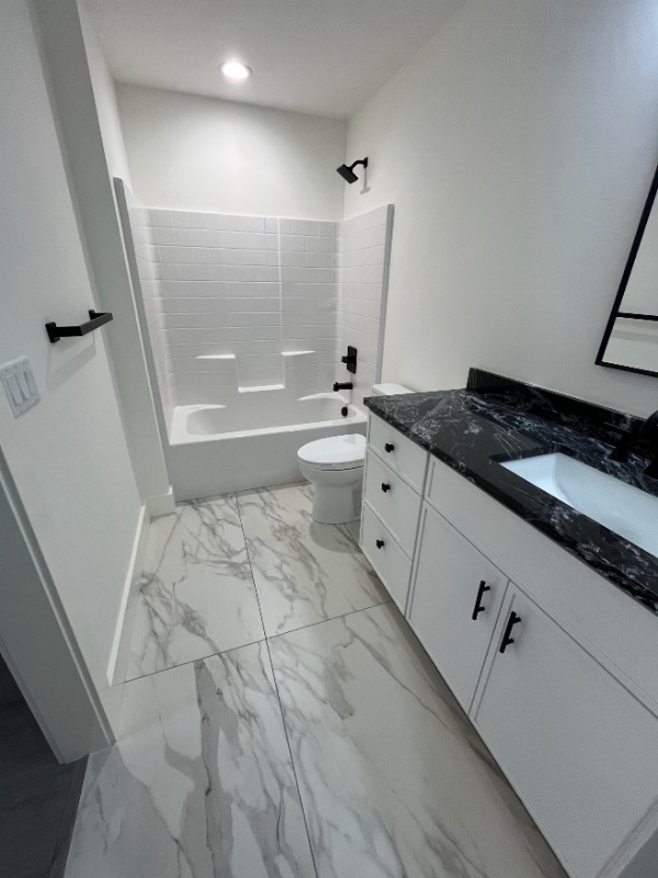 Building Photo - 118 Cowcatcher Loop