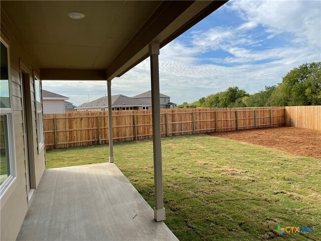 Building Photo - 447 Butterfly Bush Ct